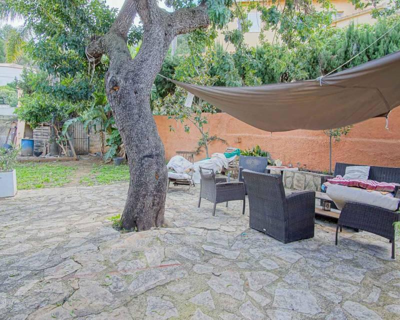 6 bedroom Villa for sale