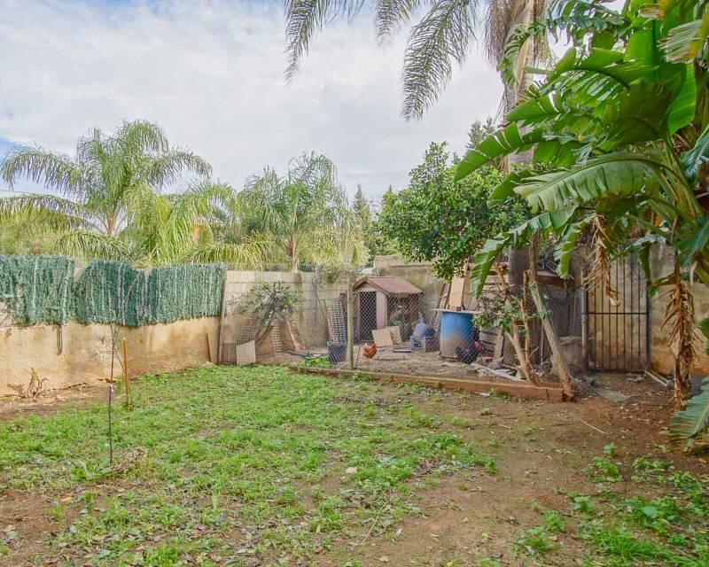 6 bedroom Villa for sale