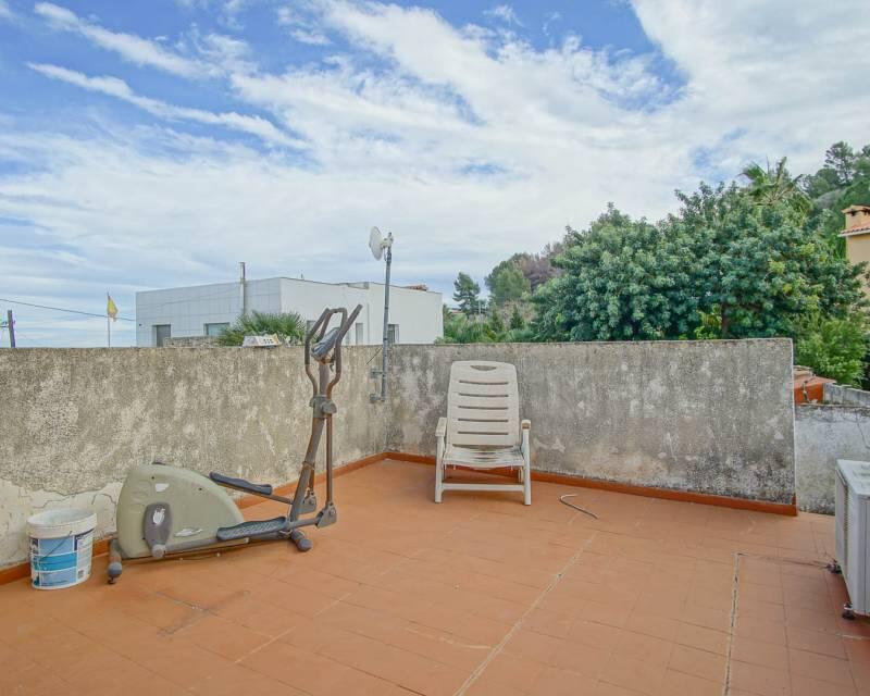 6 bedroom Villa for sale