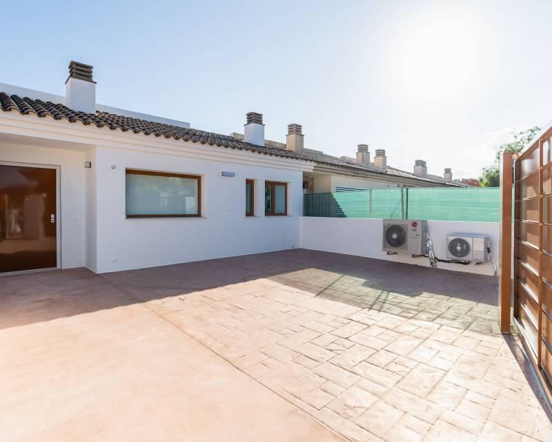 4 Cuarto Villa en venta