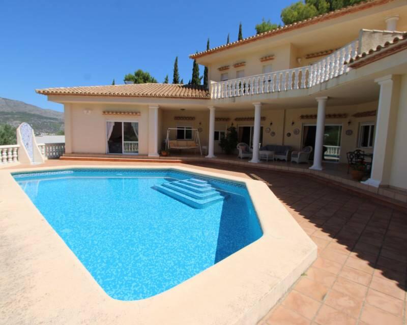 3 Cuarto Villa en venta