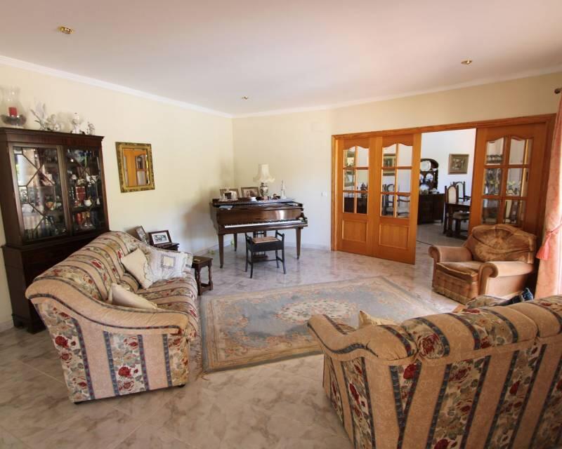 3 Cuarto Villa en venta