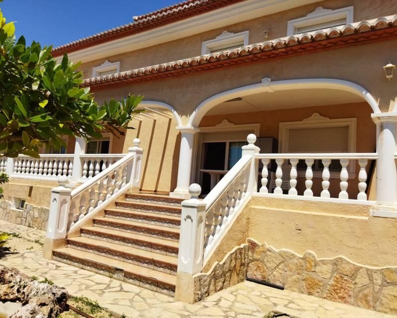 6 Schlafzimmer Villa zu verkaufen