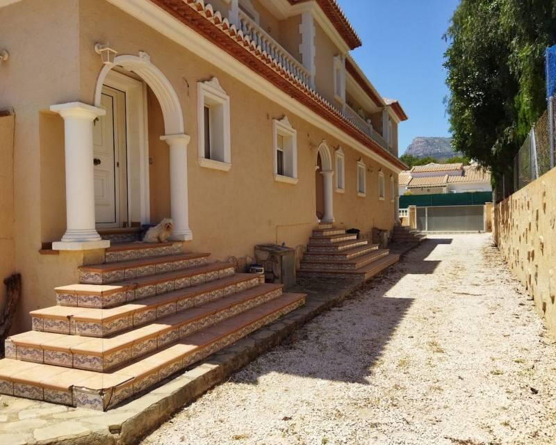 6 Schlafzimmer Villa zu verkaufen