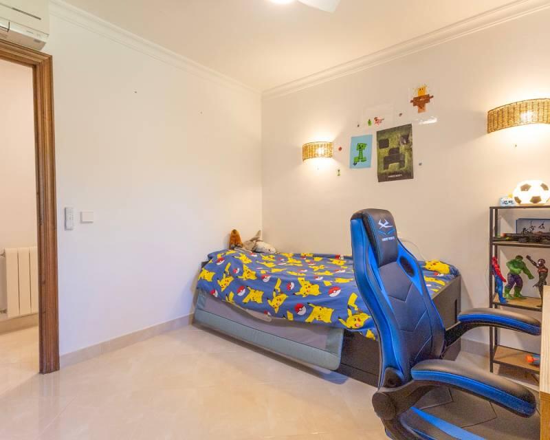 4 slaapkamer Villa Te koop