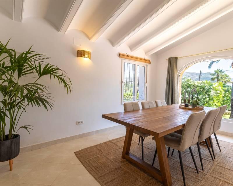 4 slaapkamer Villa Te koop