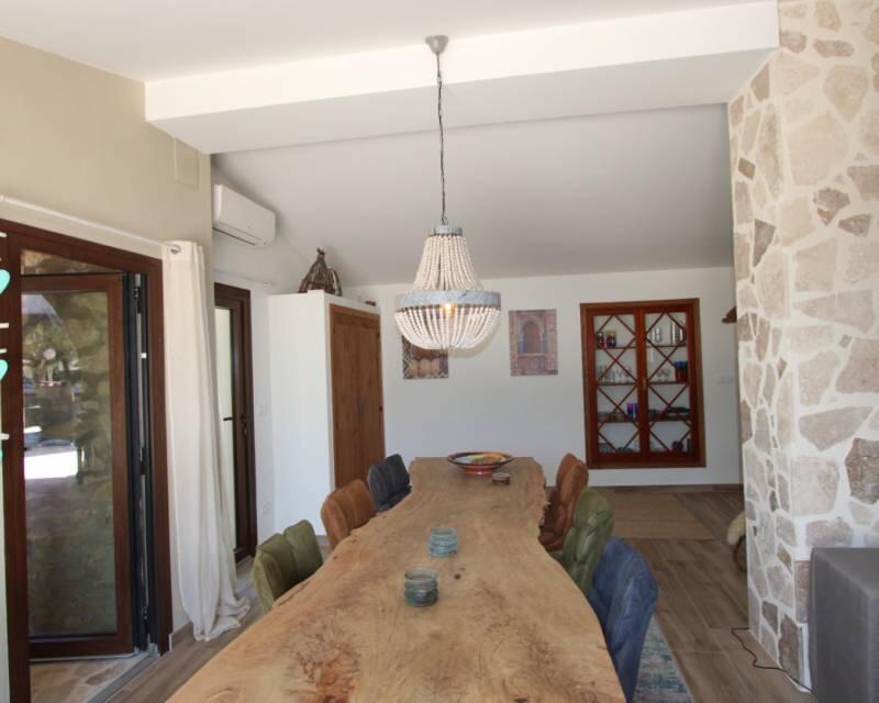 4 Schlafzimmer Villa zu verkaufen