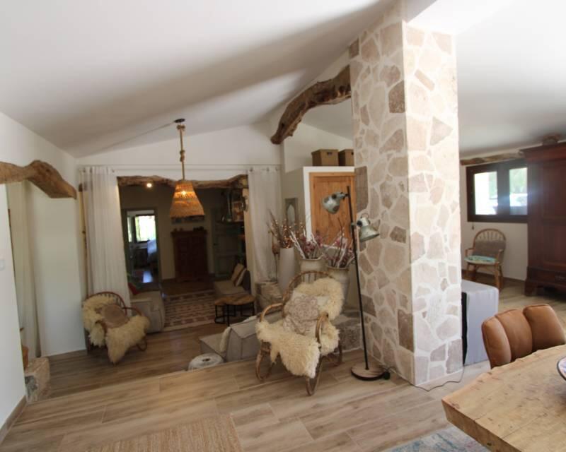 4 Schlafzimmer Villa zu verkaufen