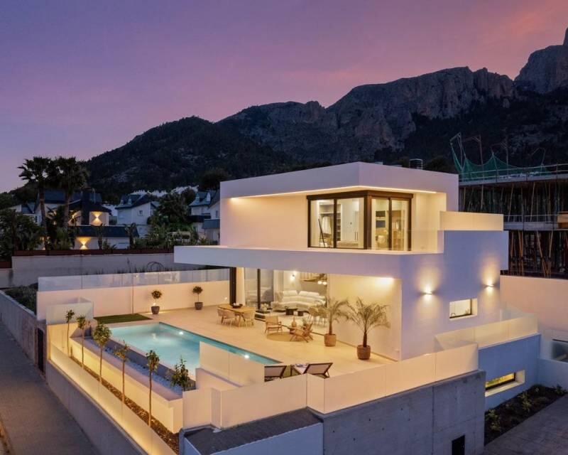 4 slaapkamer Villa Te koop