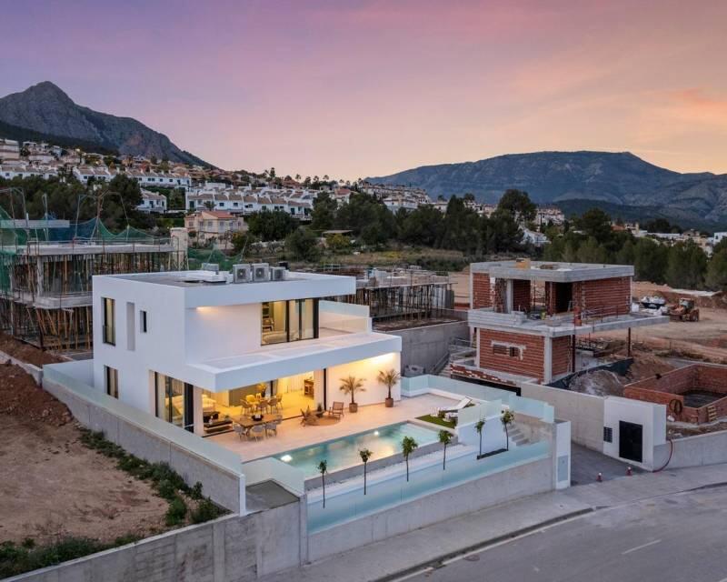 4 slaapkamer Villa Te koop