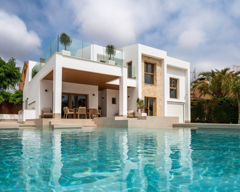 Villa zu verkaufen in Orihuela, Alicante