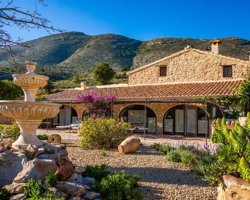 8 slaapkamer Villa Te koop