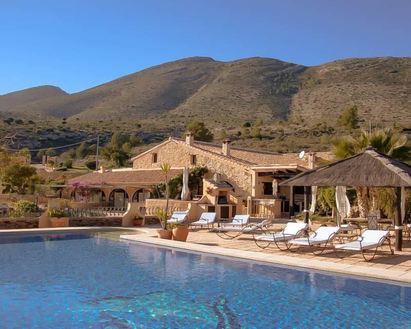 Villa Te koop in Benissa, Alicante