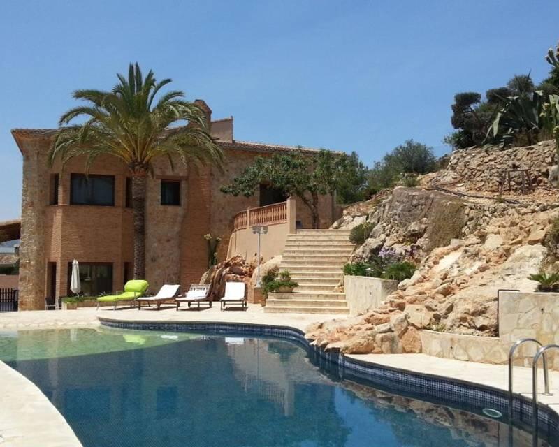 вилла продается в Denia, Alicante