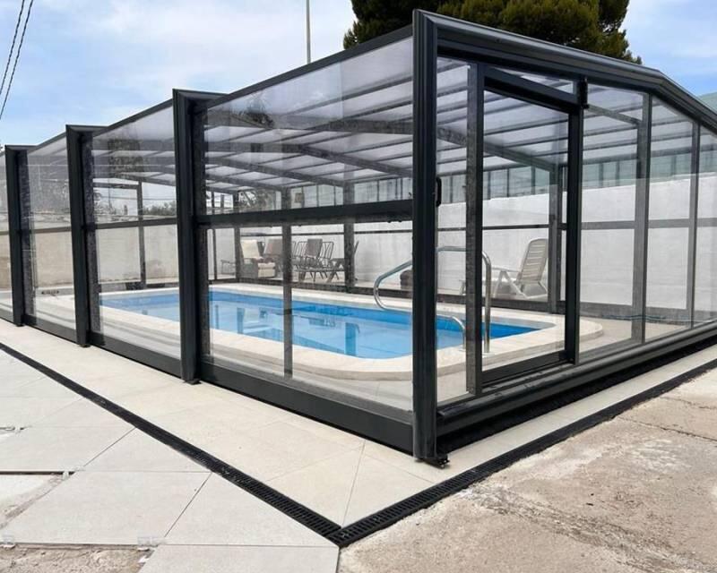 4 slaapkamer Villa Te koop