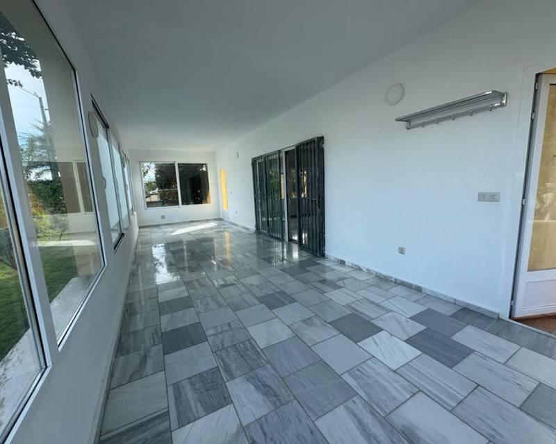 6 Cuarto Villa en venta