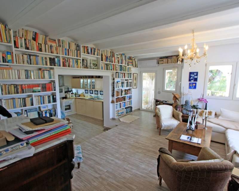 3 Cuarto Villa en venta