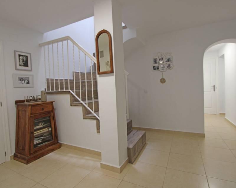 4 Cuarto Villa en venta