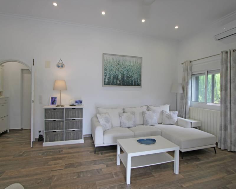 4 Cuarto Villa en venta