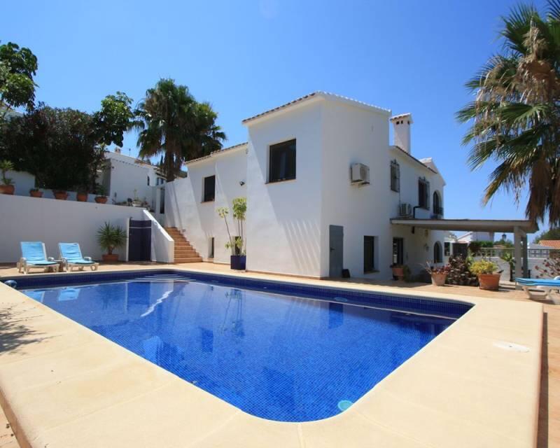 Villa til salgs i Benitachell, Alicante