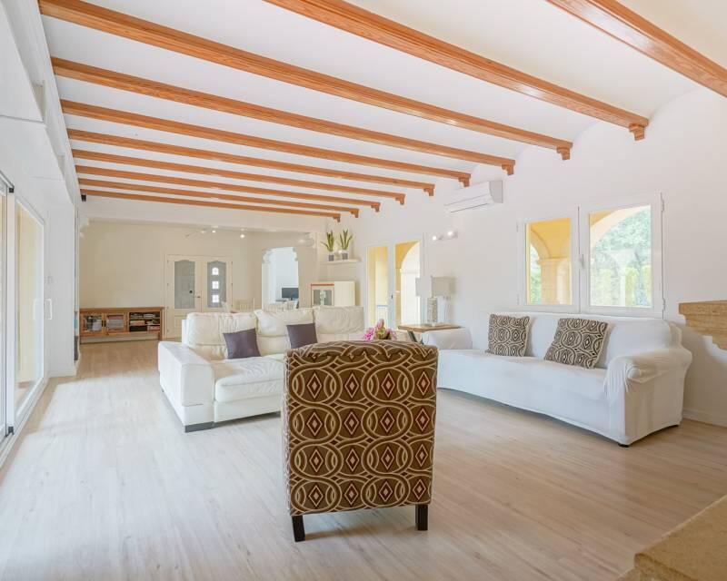 4 slaapkamer Villa Te koop