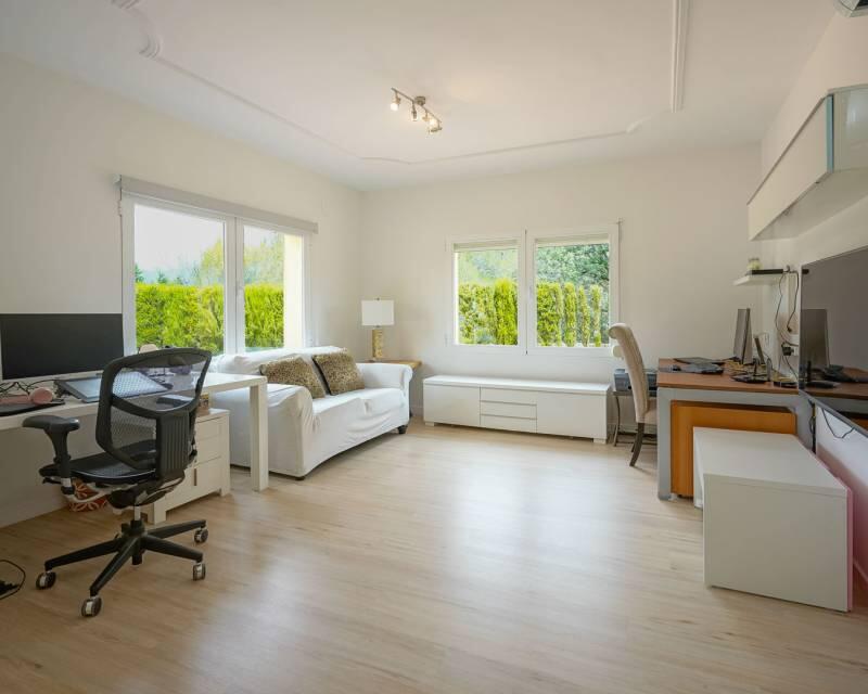 4 slaapkamer Villa Te koop