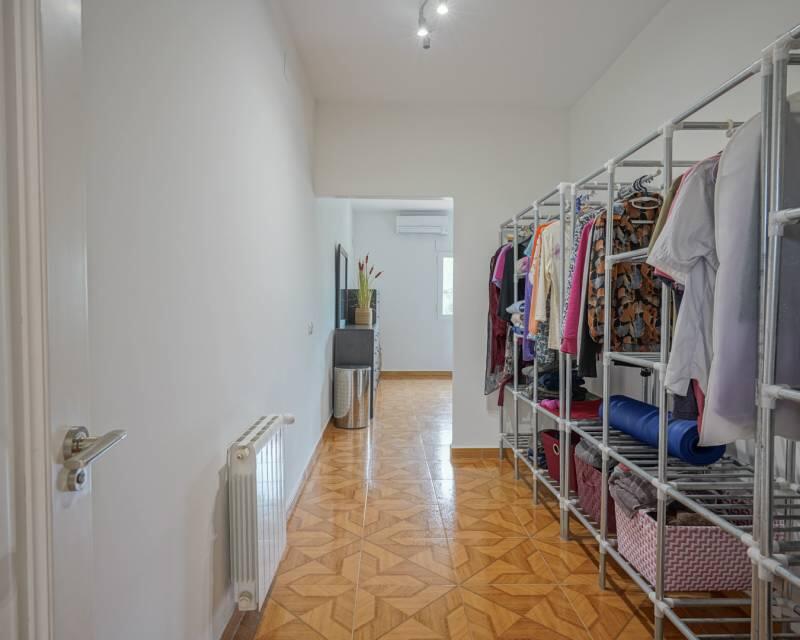 4 slaapkamer Villa Te koop