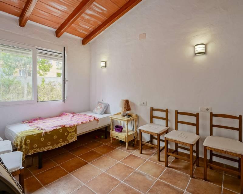 3 Schlafzimmer Grundstück zu verkaufen