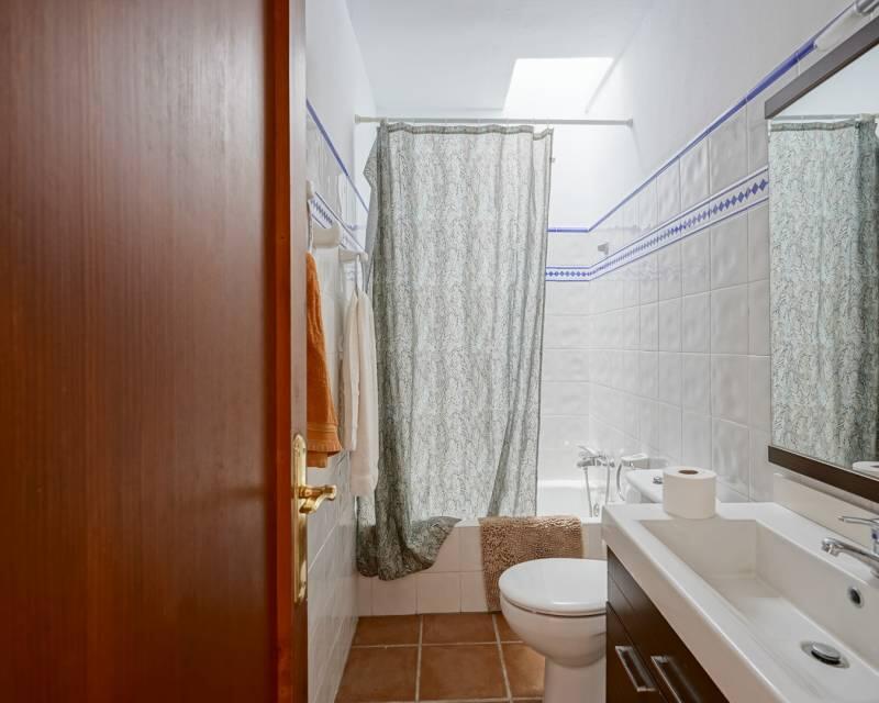 3 Schlafzimmer Grundstück zu verkaufen