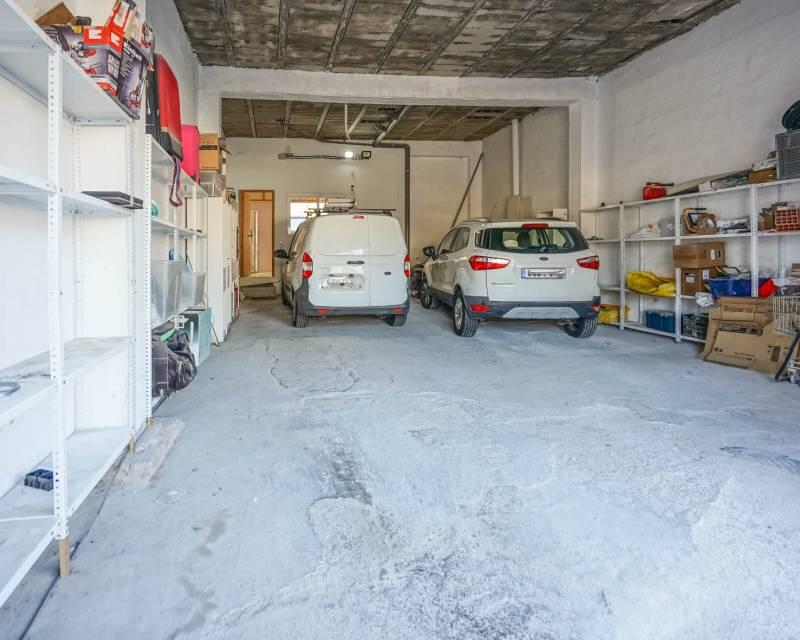 4 slaapkamer Villa Te koop