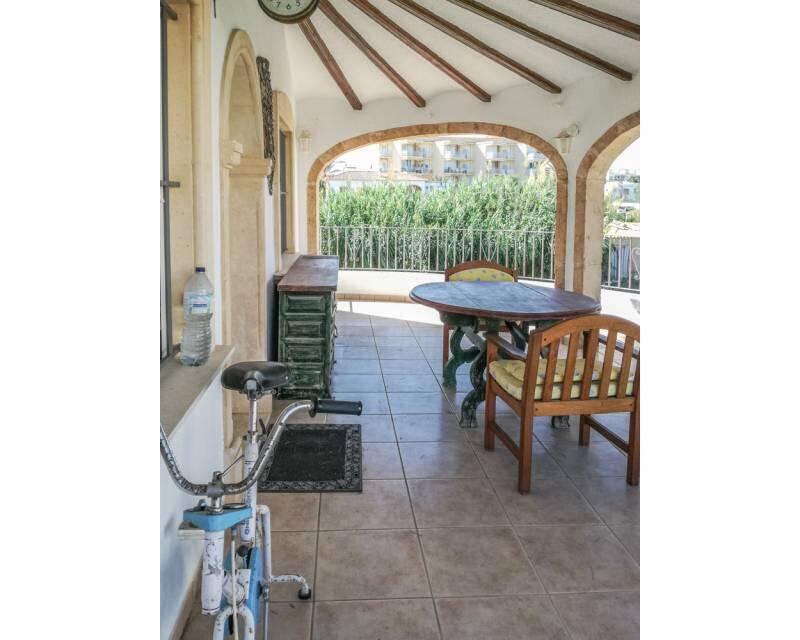 6 Cuarto Villa en venta