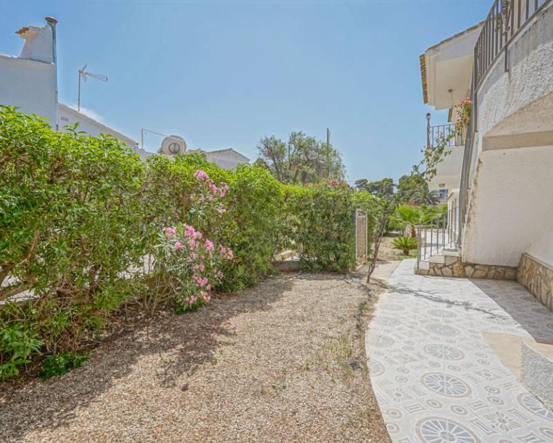 6 Cuarto Villa en venta