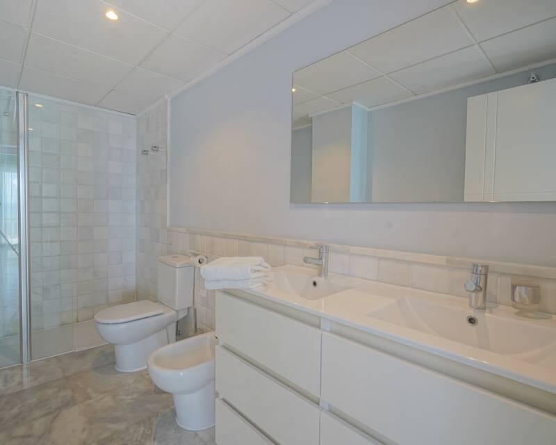 2 slaapkamer Appartement Te koop