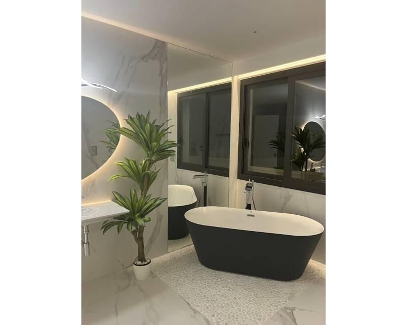 5 bedroom Villa for sale