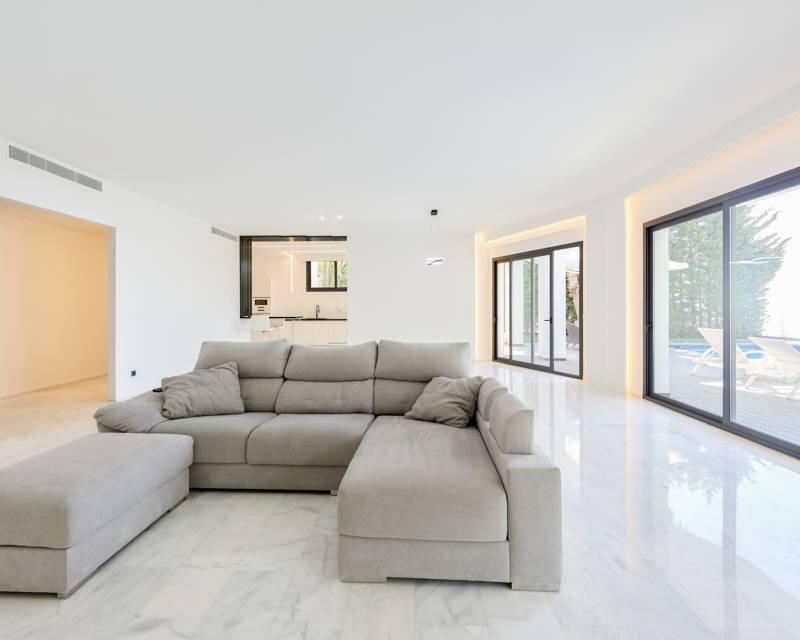 5 bedroom Villa for sale
