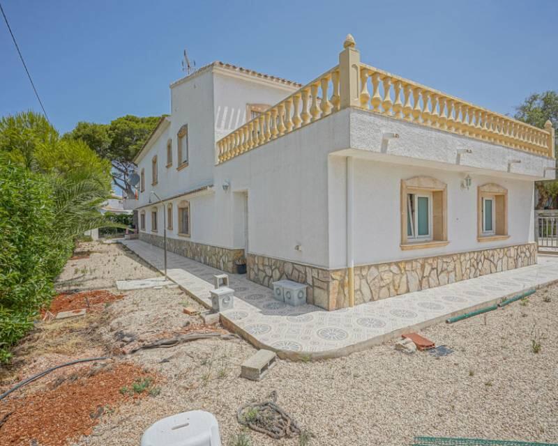 6 sovrum Villa till salu