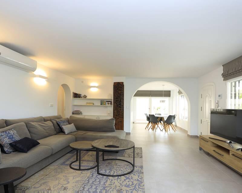 6 Schlafzimmer Villa zu verkaufen