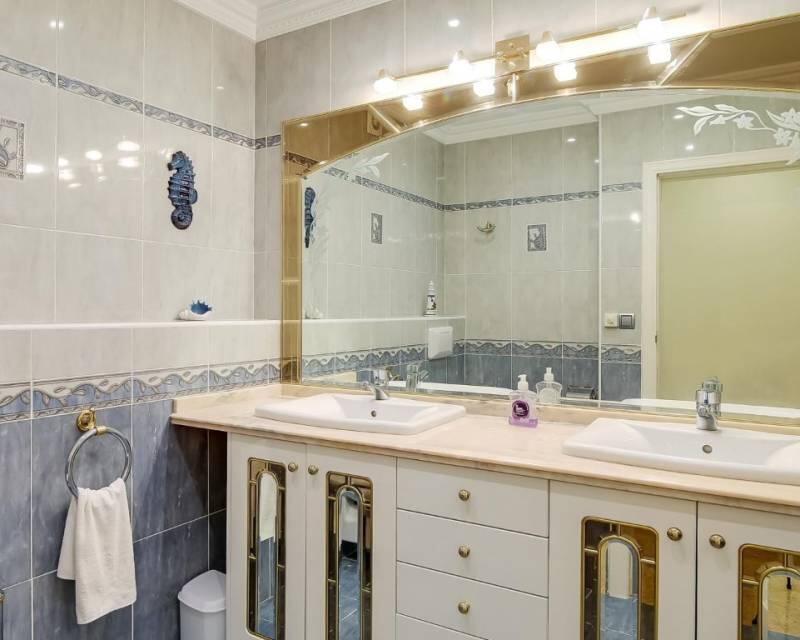 4 soveværelse Villa til salg