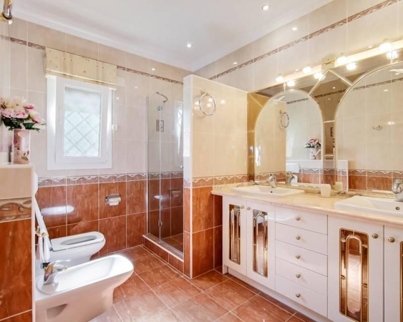 4 soveværelse Villa til salg
