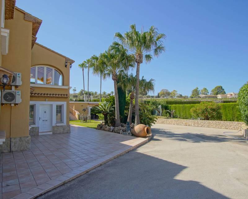 8 chambre Villa à vendre