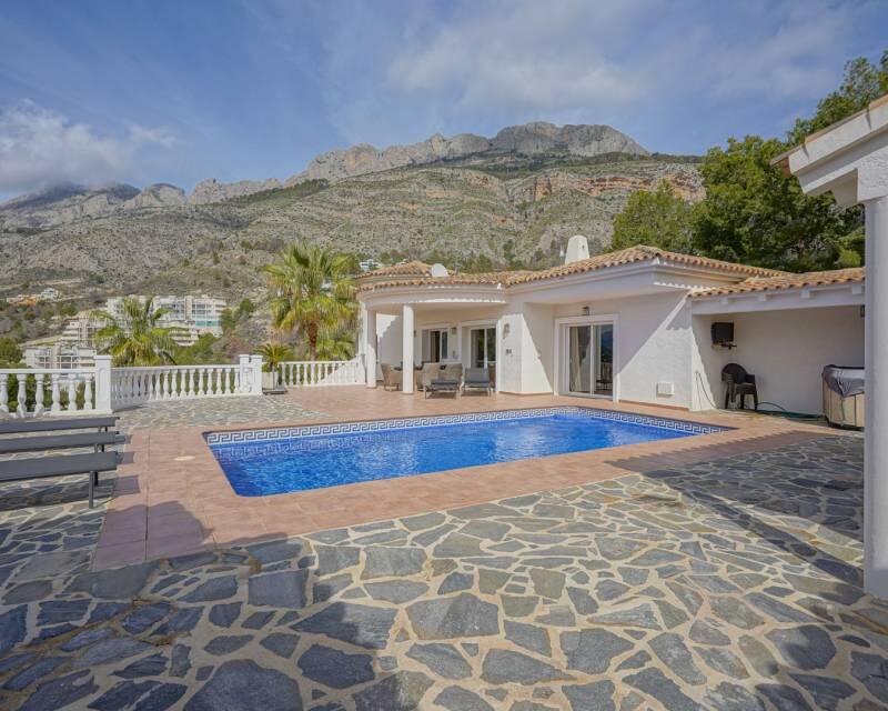 4 slaapkamer Villa Te koop