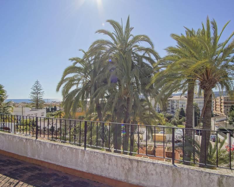 7 sovrum Villa till salu