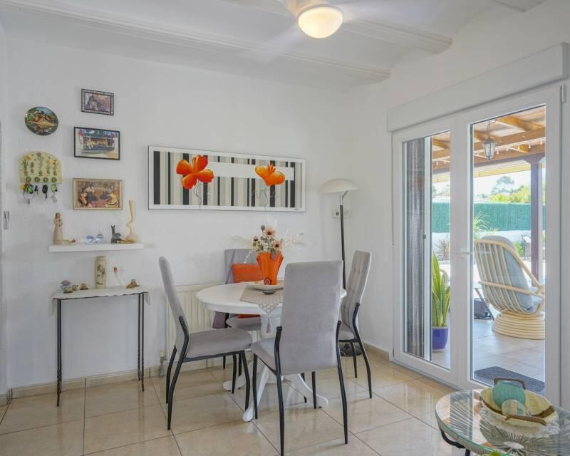 3 Cuarto Villa en venta