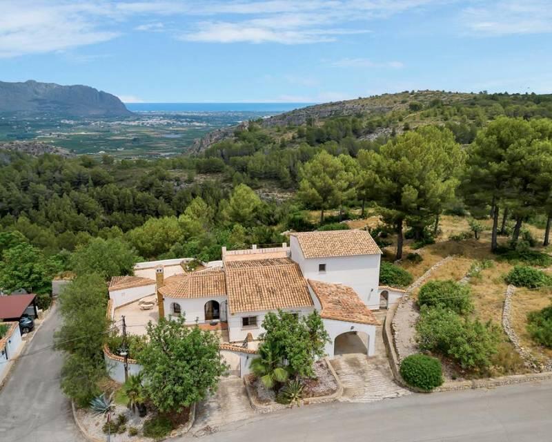 Villa en venta en Benidoleig, Alicante