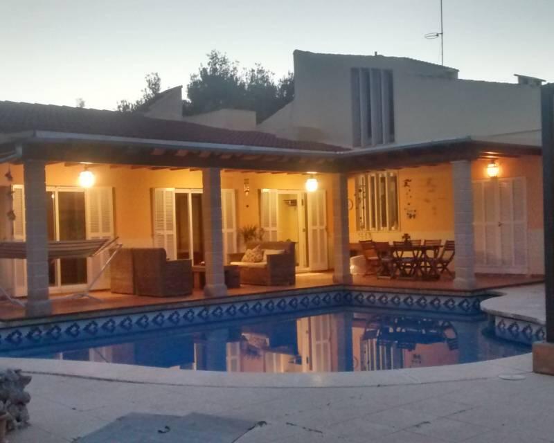 4 Cuarto Villa para alquiler a largo plazo