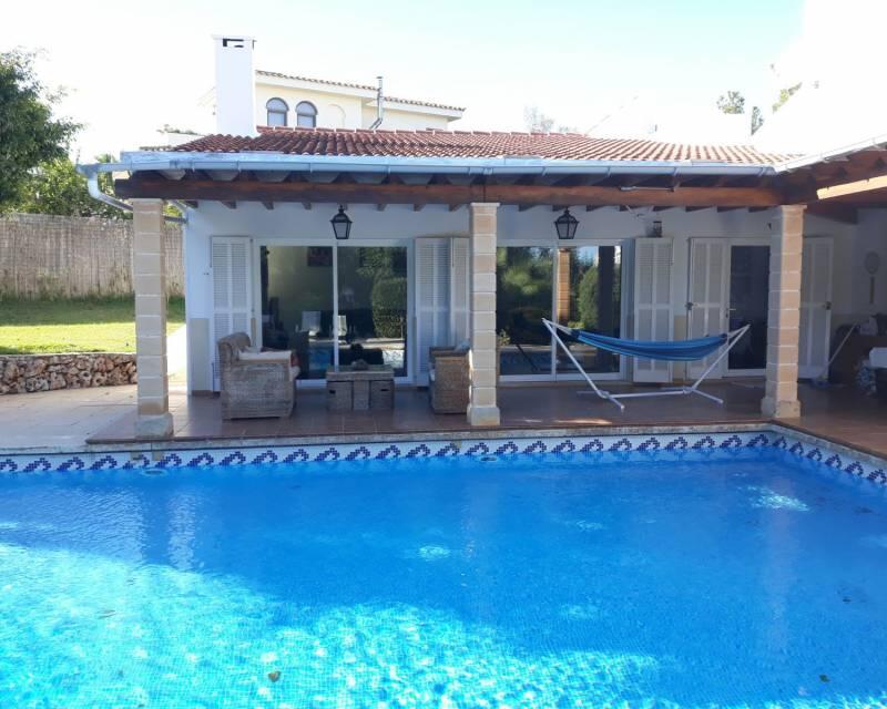 4 Cuarto Villa para alquiler a largo plazo