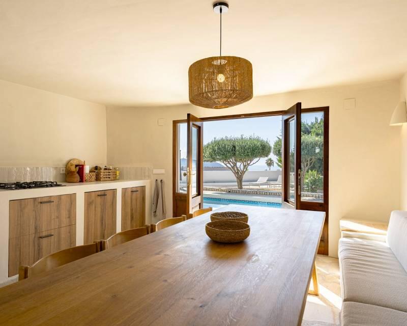 4 Schlafzimmer Villa zu verkaufen
