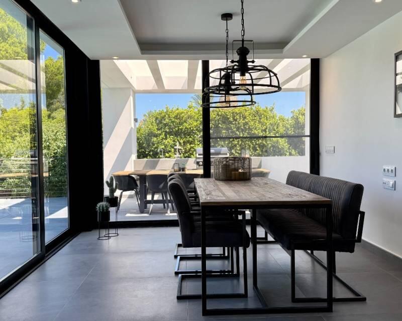 3 Cuarto Villa en venta