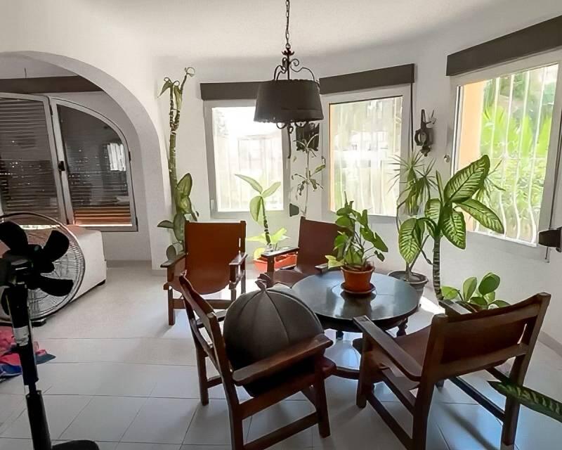 6 Schlafzimmer Villa zu verkaufen