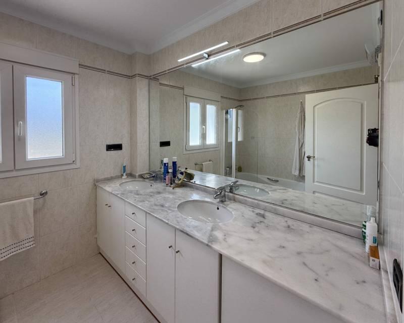 2 slaapkamer Appartement Te koop